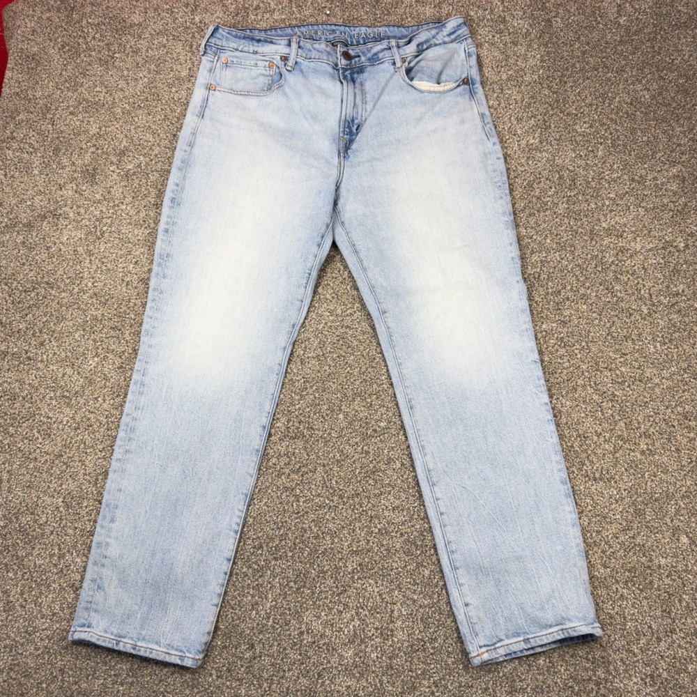 American Eagle Athletic Straight Easyflex Light Wash Blue Denim Jeans 36 Stretch